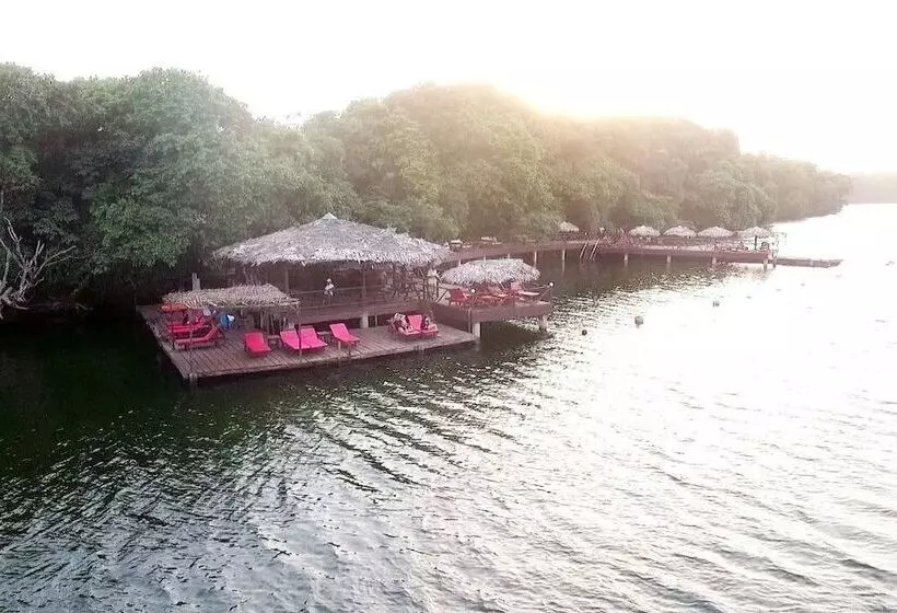 هتل Libassa Ecolodge