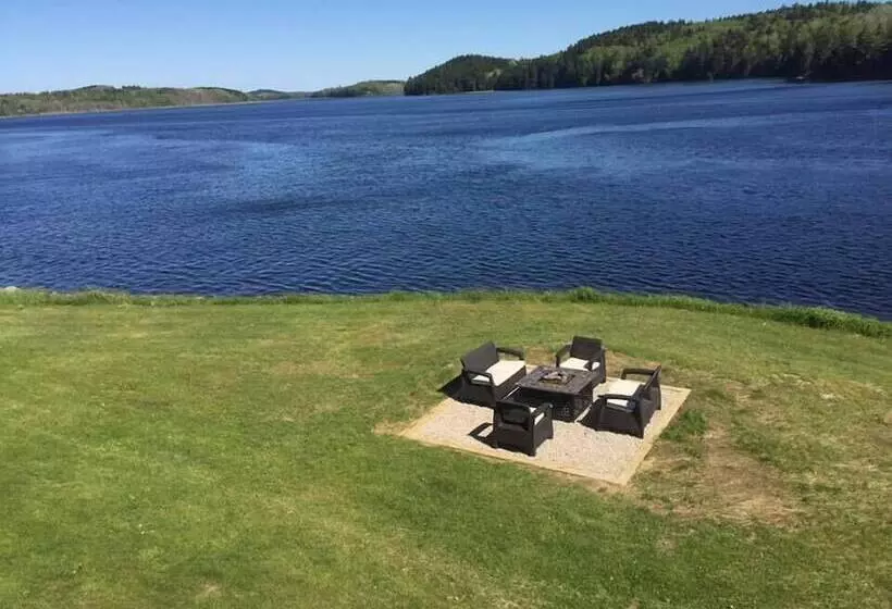 Hotelli Machias River Inn