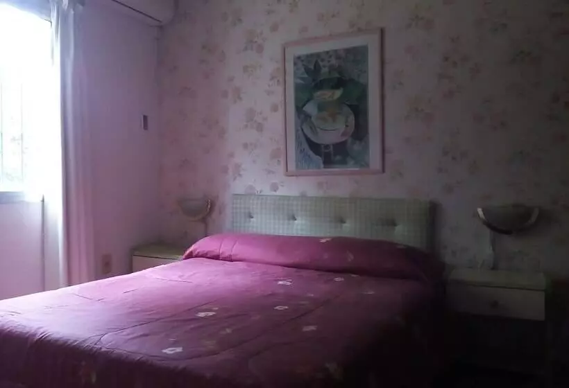 ホテル Niagara Inn
