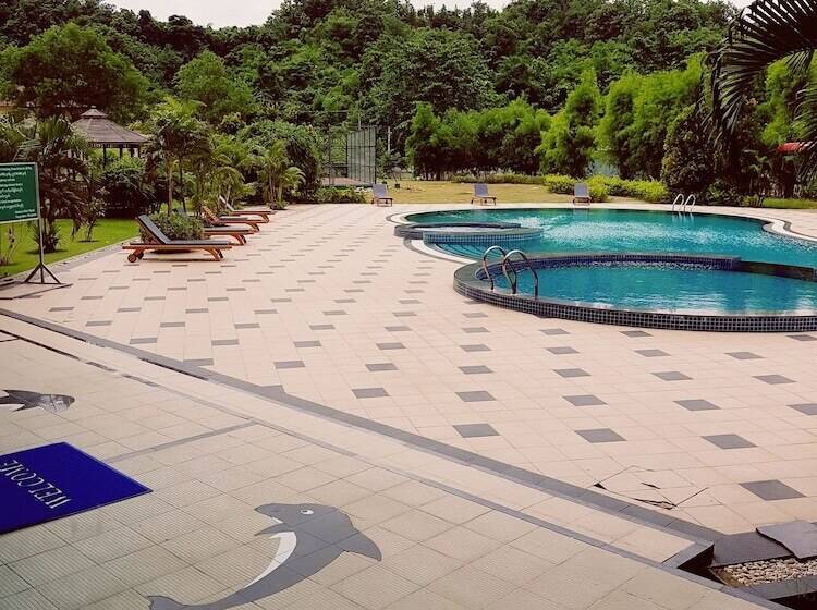 هتل Oattara Thiri