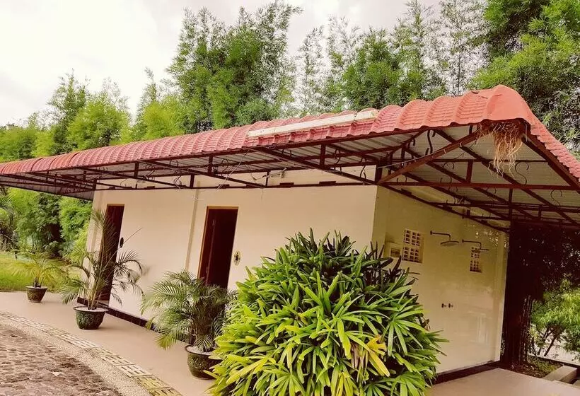 هتل Oattara Thiri