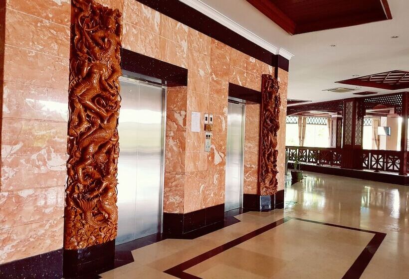 هتل Oattara Thiri