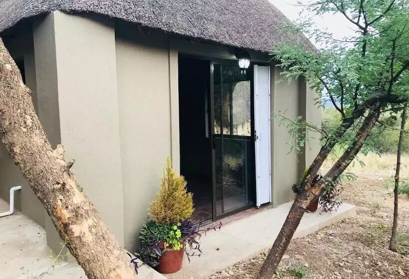 هتل Sasa Safari Camp