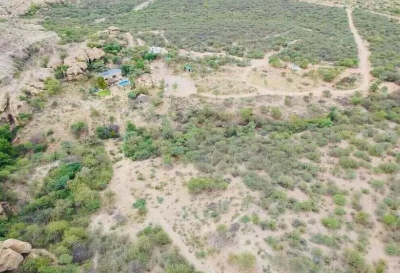 هتل Sasa Safari Camp