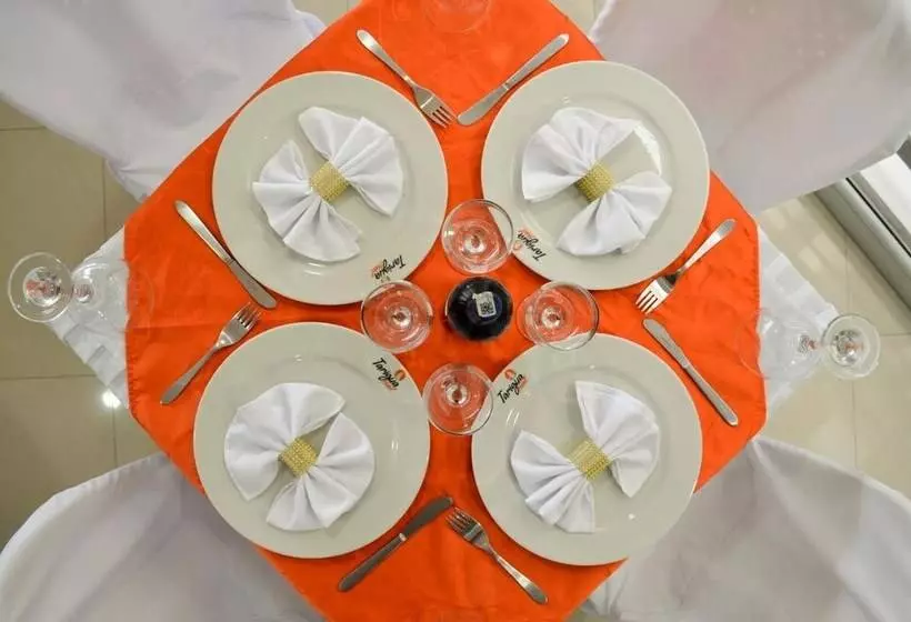 ホテル Tarigua Ocana