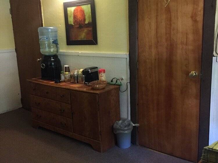 בית מלון כפרי The Wheelhouse Inn