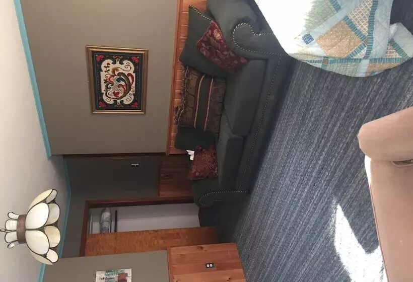 Hotelli The Wheelhouse Inn