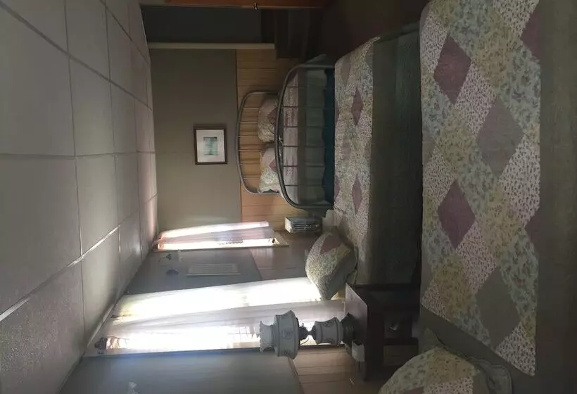 Hotelli The Wheelhouse Inn