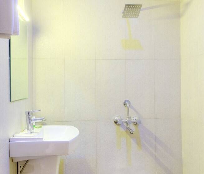 호텔 Treebo Siddharth