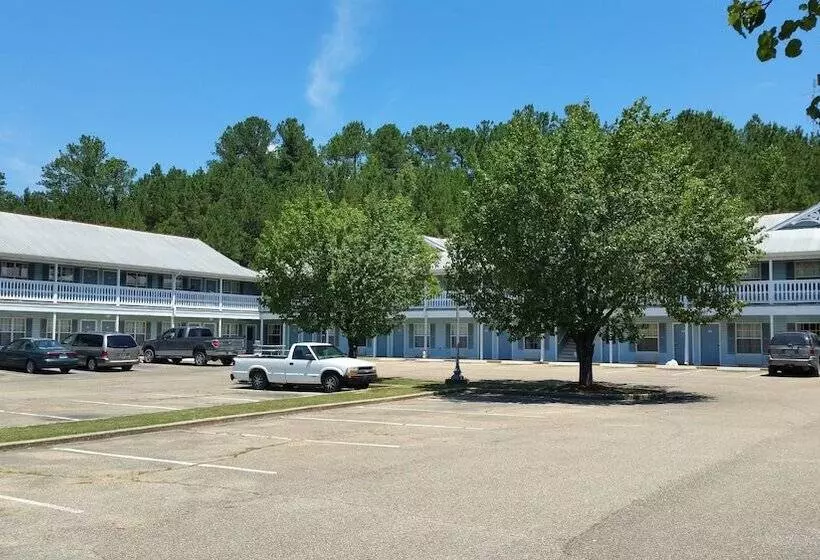 Motelli Victorian Inn