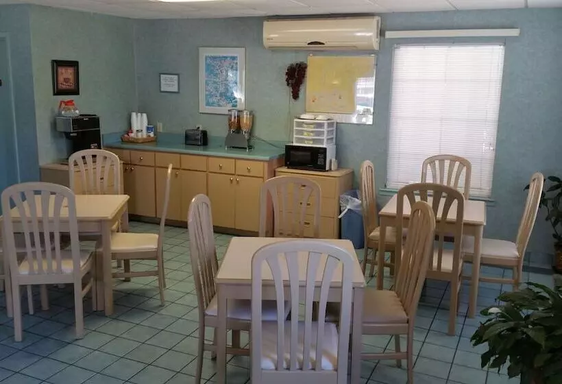 Motelli Victorian Inn