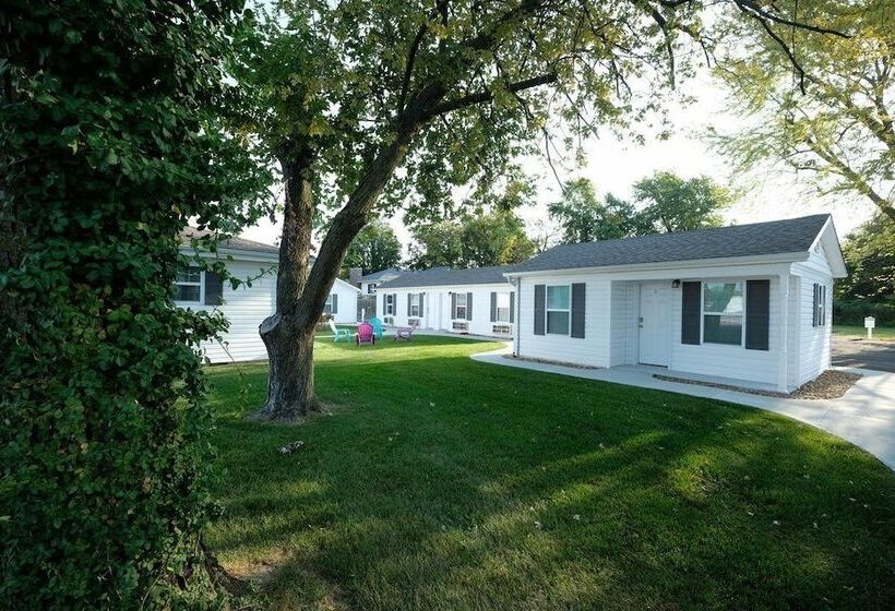 فندق على الطريق Westport Inn