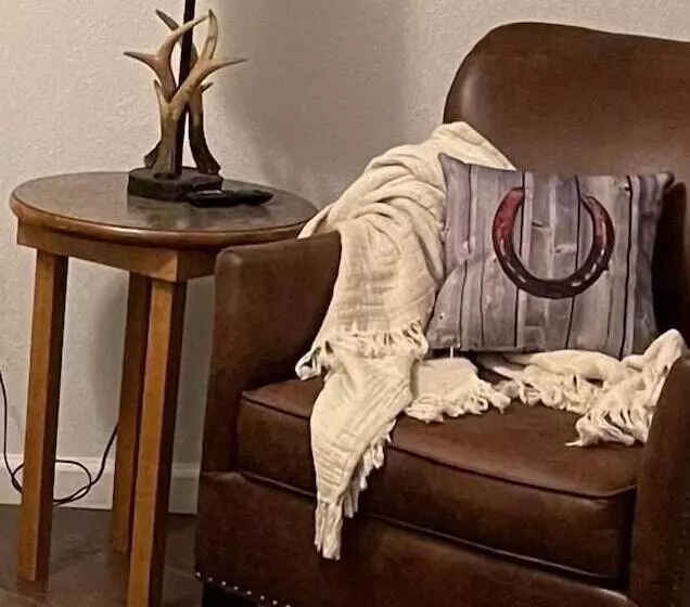 Motelli Westport Inn