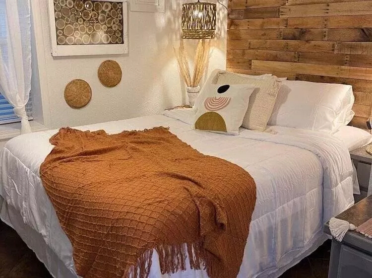 Motelli Westport Inn