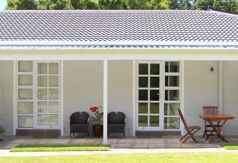 ペンション Alphen Lodge Constantia