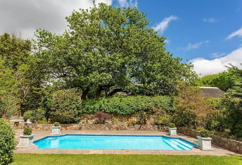 ペンション Alphen Lodge Constantia