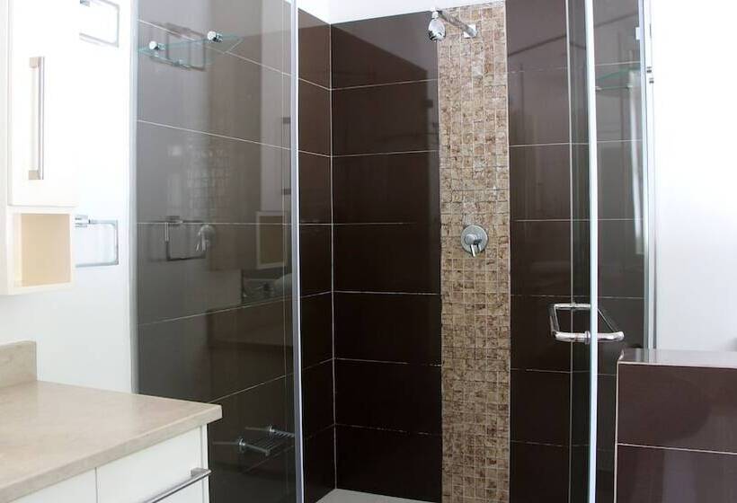 بنسيون Alphen Lodge Constantia