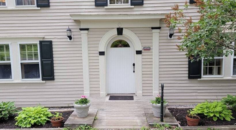 펜션 Hawks House Inn