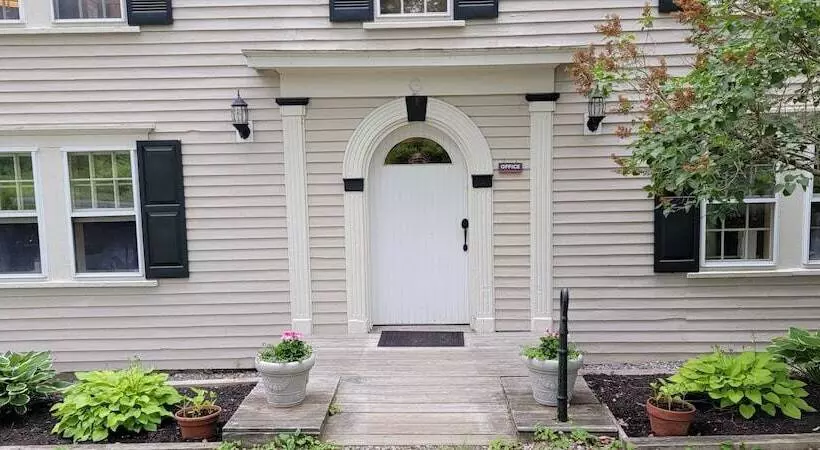 Majatalo Hawks House Inn