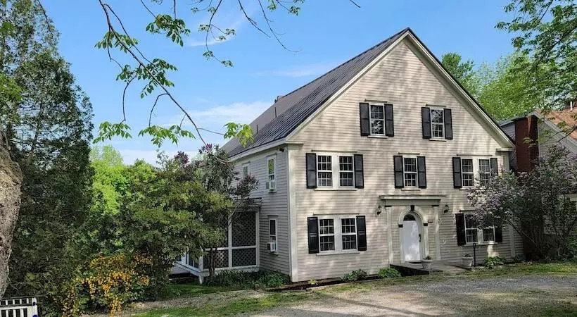 Majatalo Hawks House Inn