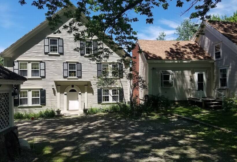 펜션 Hawks House Inn