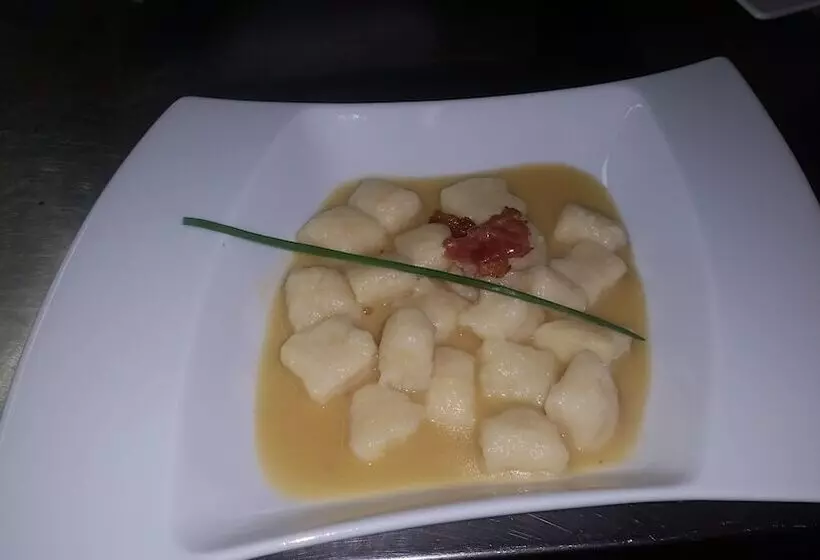 ペンション Osteria Anzonico