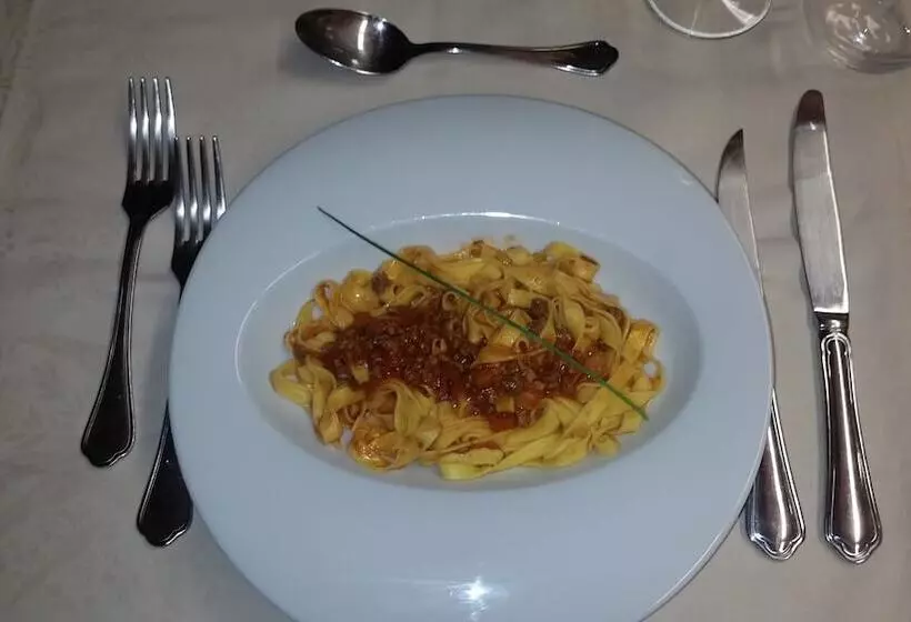 ペンション Osteria Anzonico