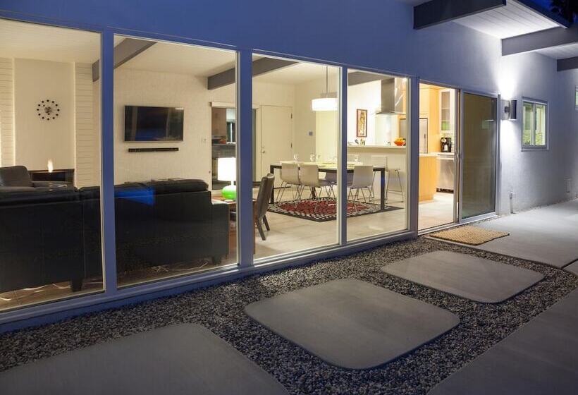 بنسيون Simply Alexander