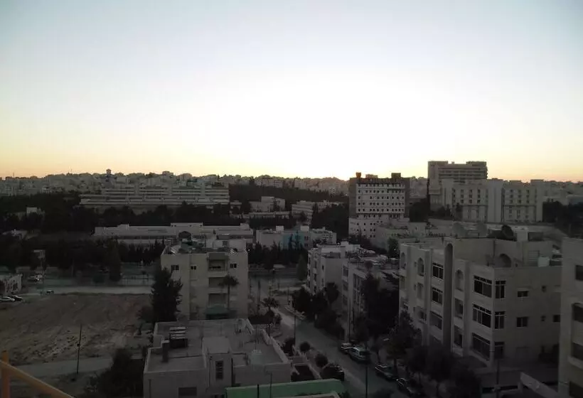 Al Bateel Hotel Apartments