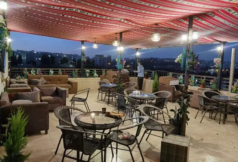 Al Bateel Hotel Apartments