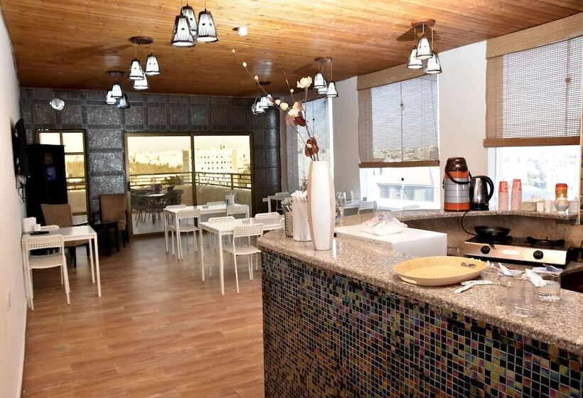 Al Bateel Hotel Apartments