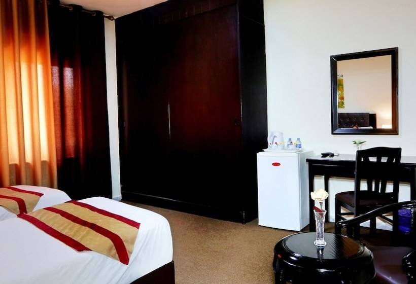 Al Bateel Hotel Apartments