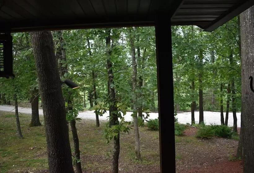 Bear Creek Lodge Cabin Resort