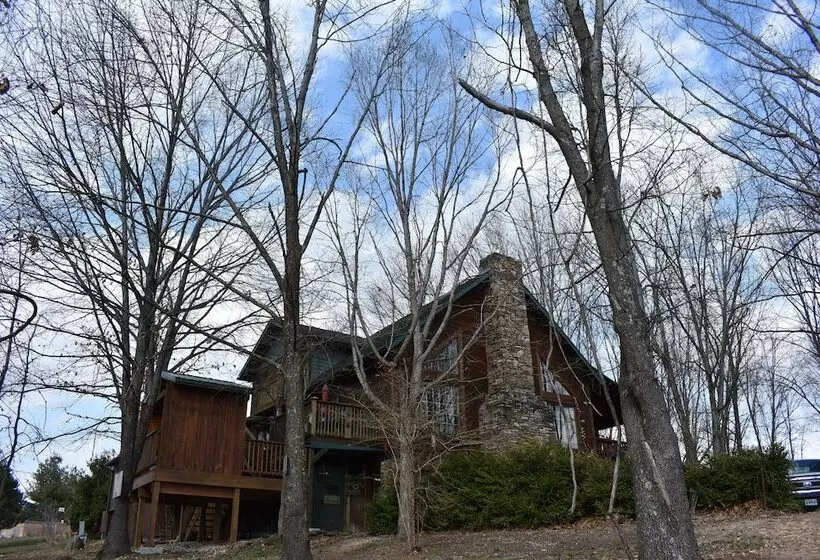 Bear Creek Lodge Cabin Resort