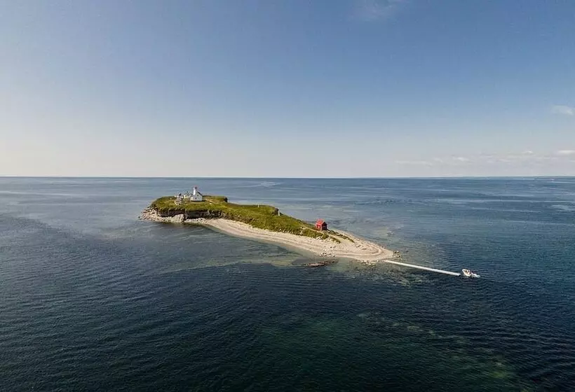 Aamiaismajoitus (B&B) Auberge De L île Aux Perroquets