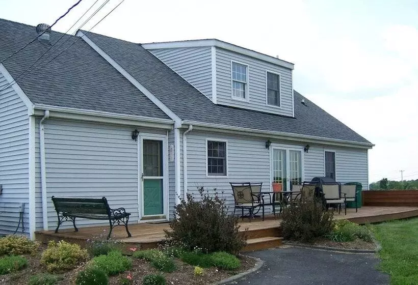 Aamiaismajoitus (B&B) Elk Creek Lodging