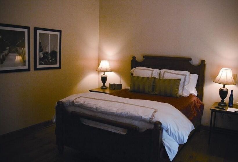 Bed & Breakfast Elk Creek Lodging