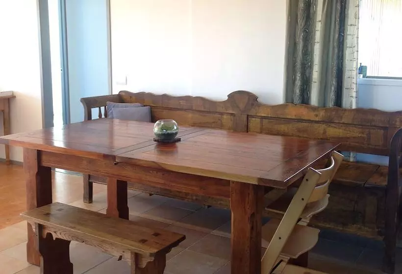 Aamiaismajoitus (B&B) Pukeatua Farmstay