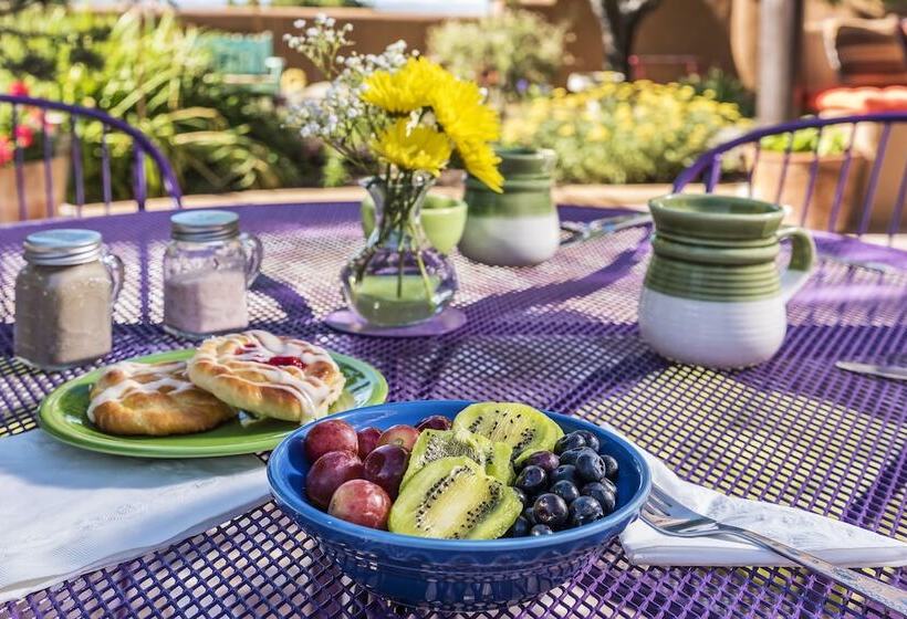 Bobcat Inn Bed And Breakfast