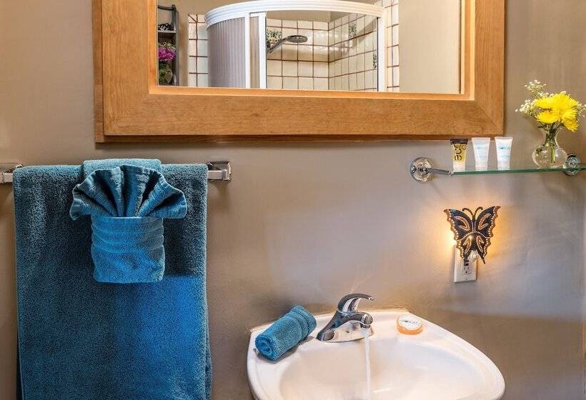 Bobcat Inn Bed And Breakfast