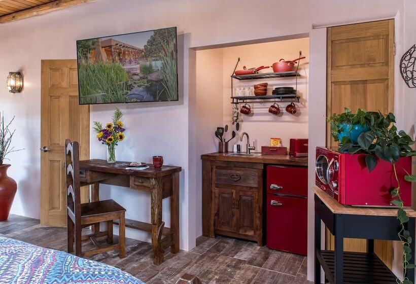 Bobcat Inn Bed And Breakfast