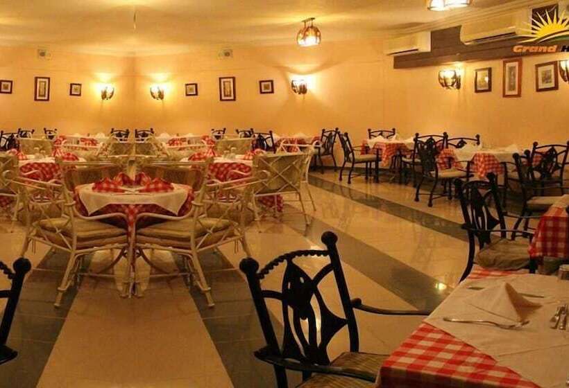 Grand Holidays Green Resort