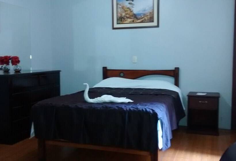 Хостел Hospedaje Santa Inés