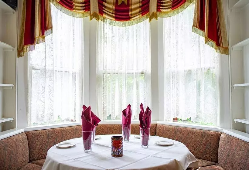 Hostelli Washington House