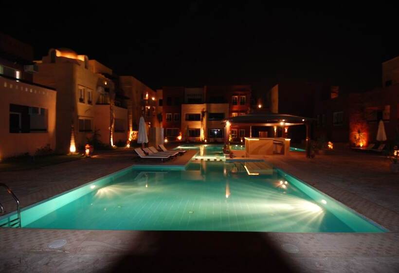 هتل Kamareia Resort