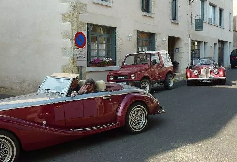 Hotelli Le Logis Bed And Breakfast