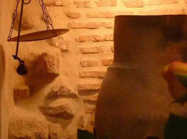 Hotelli Le Logis Bed And Breakfast