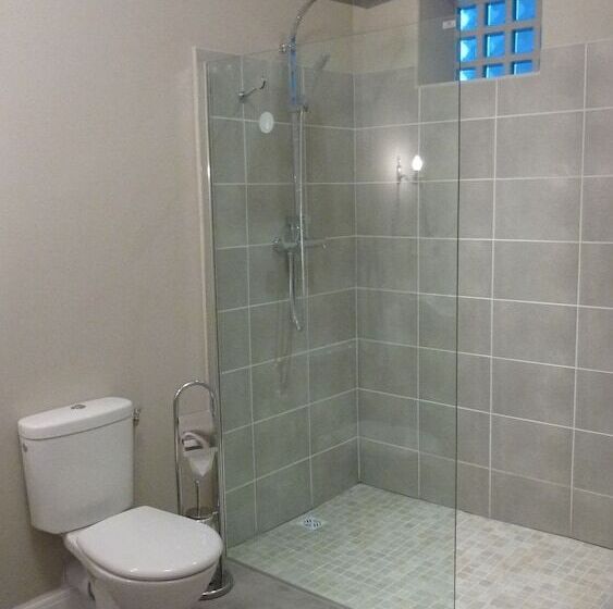 בית מלון כפרי Le Logis Bed And Breakfast