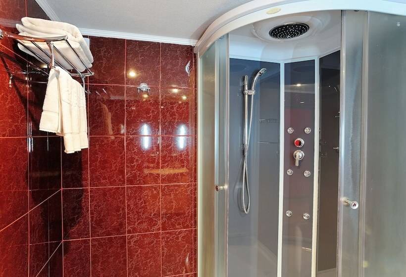 בית מלון כפרי Park Drakino