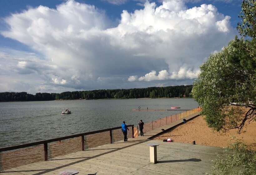 Отель Romantic Country Club